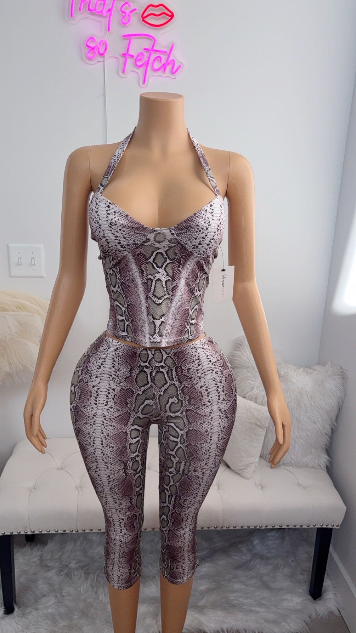 Venom Vixen Snake Set